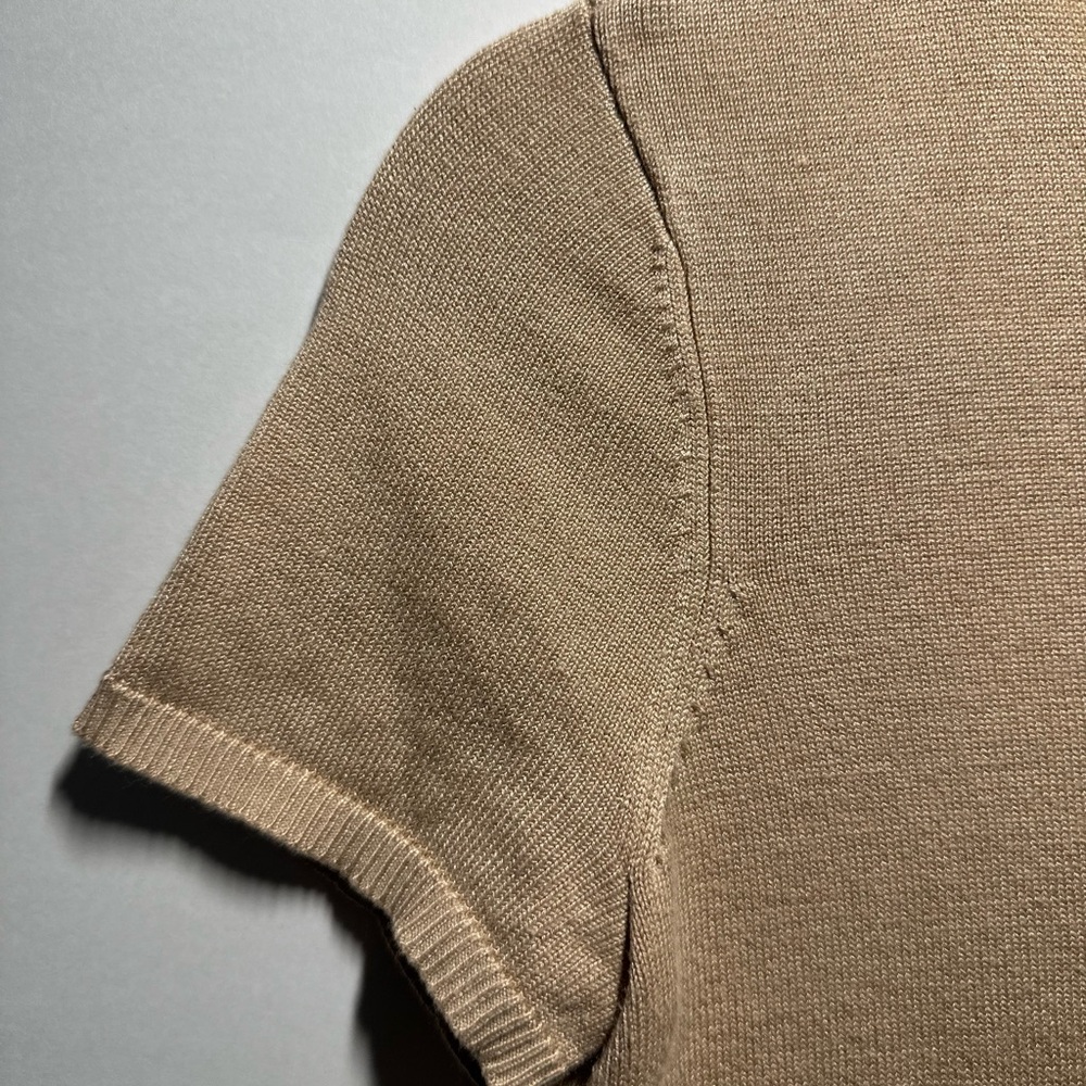 Calvin Klein Jeans women’s Beige Crewneck Sweater - Picture 6 of 7